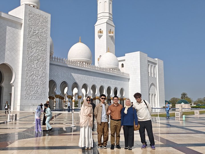 Haorun Medical viaja para Dubai para explorar a cultura local e oportunidades de mercado