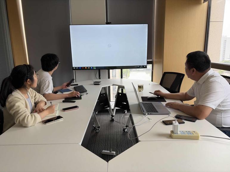 Haorun Medical realiza reunião de revisão de trabalho